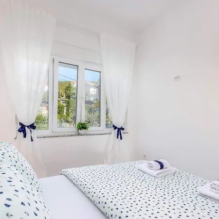Veronique 3 By Interhome Apartment Dramalj