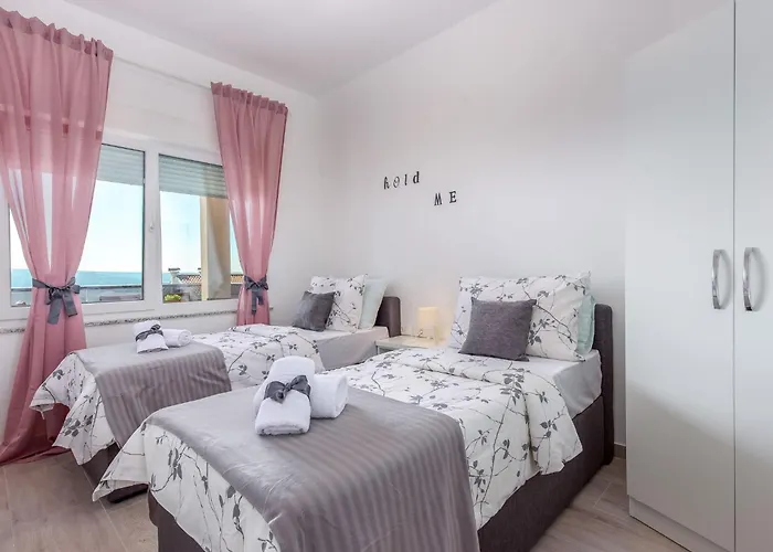 Veronique 3 By Interhome * Dramalj